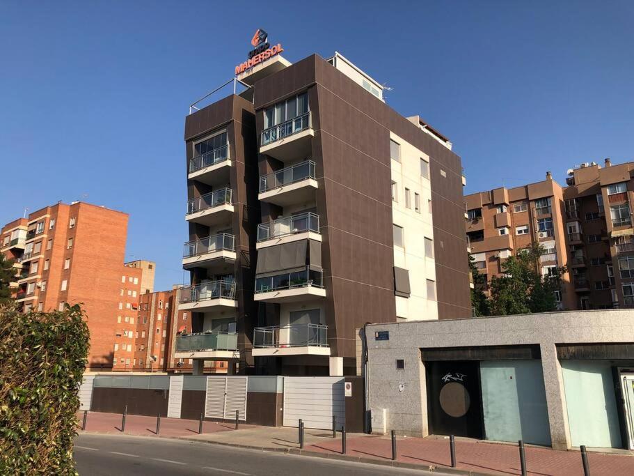 Apartamento Centrico Con Plaza De Garaje Y Piscina Lejlighed Murcia Eksteriør billede