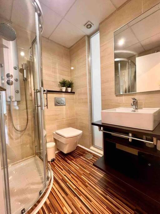 Apartamento Centrico Con Plaza De Garaje Y Piscina Lejlighed Murcia Eksteriør billede