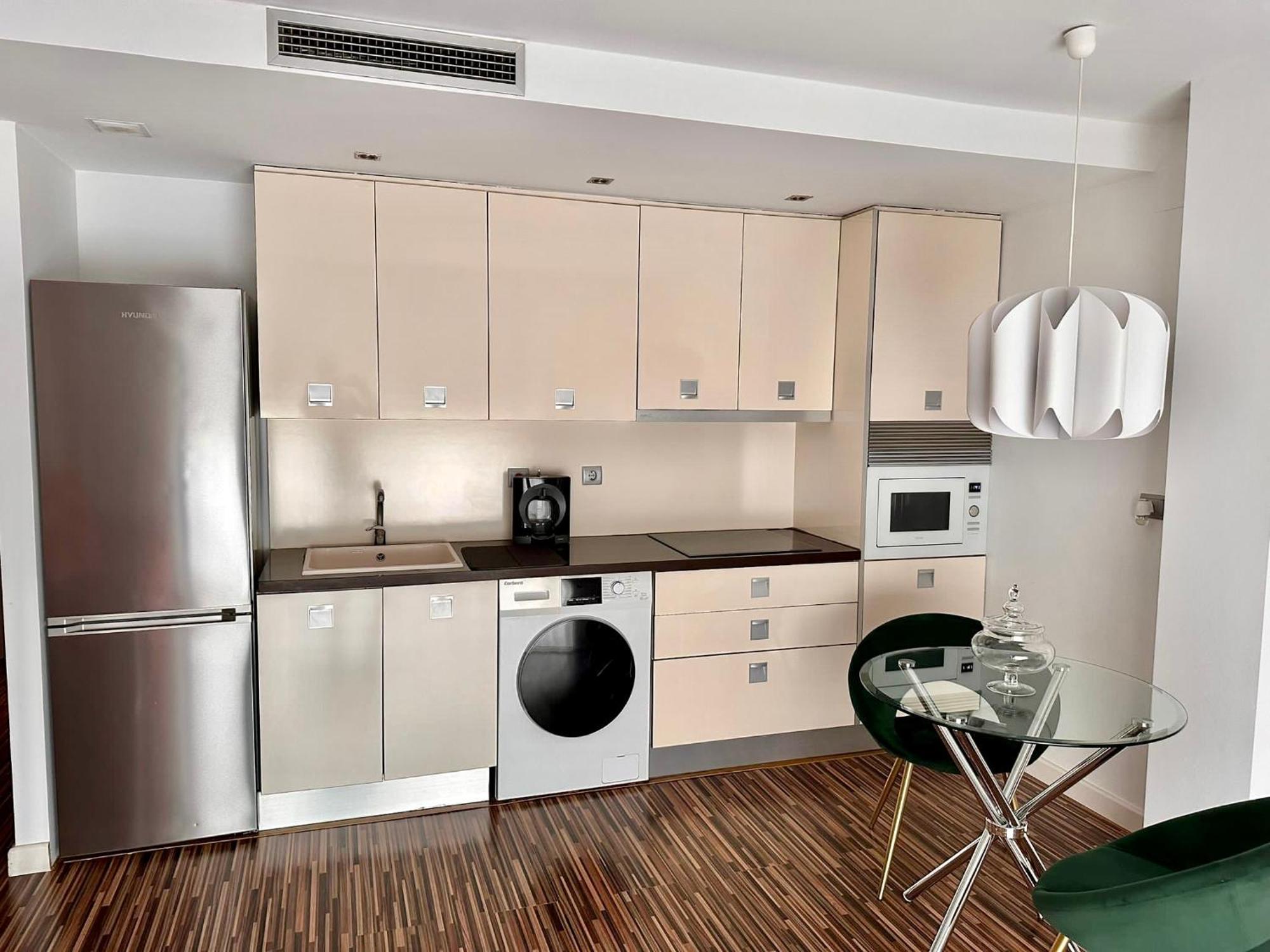 Apartamento Centrico Con Plaza De Garaje Y Piscina Lejlighed Murcia Eksteriør billede